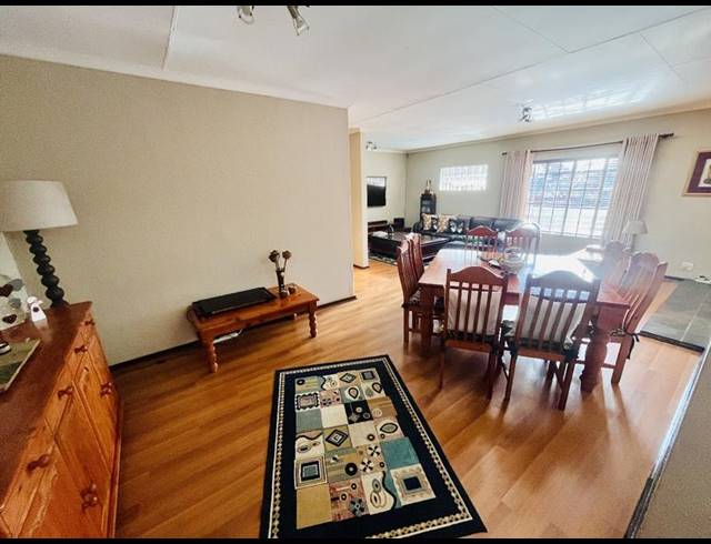 4 BEDROOM HOUSE FOR SALE IN BRACKENDOWNS